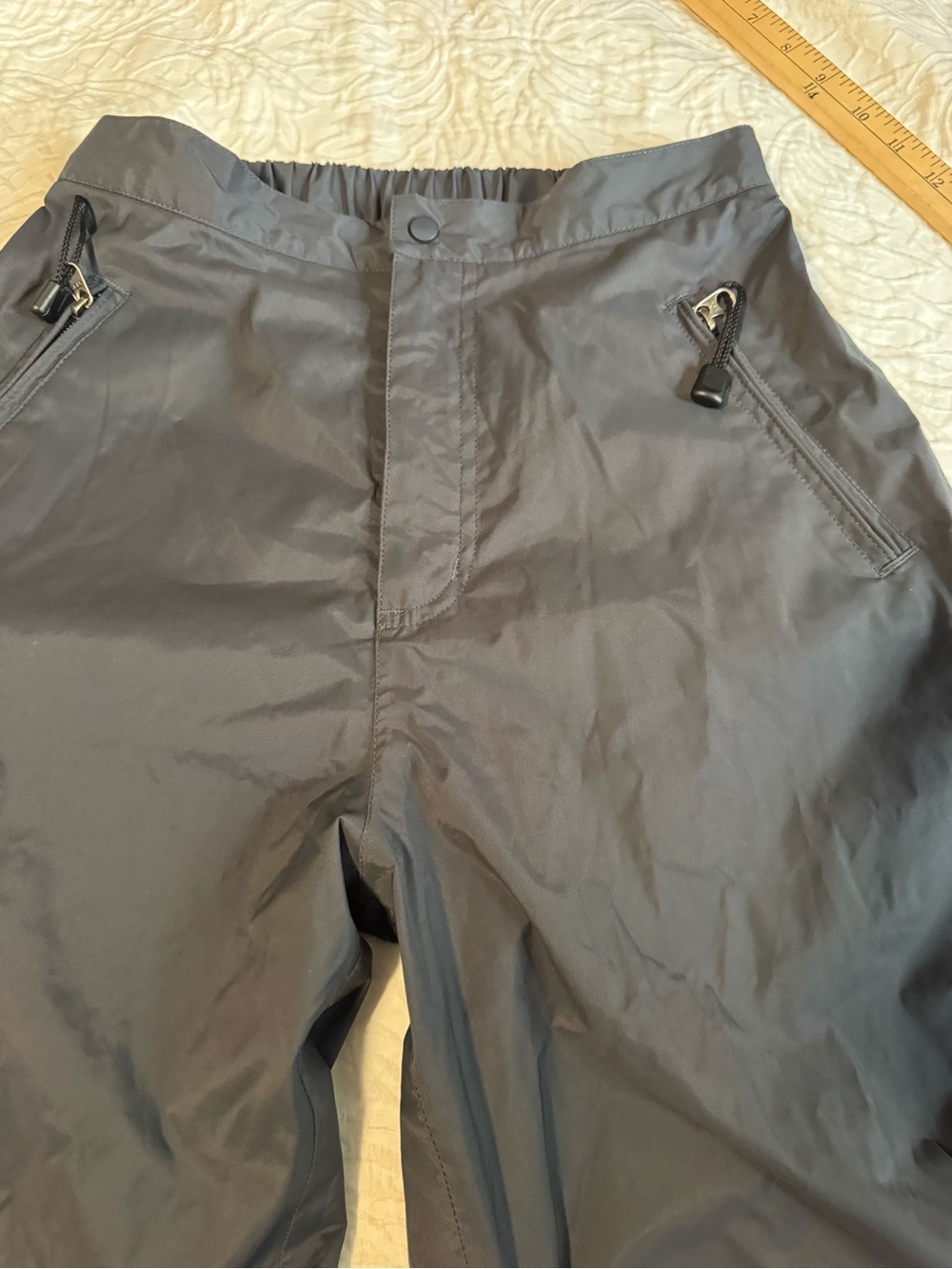 L.L.Bean Women’s Small Snow Pants Black Nylon Embroidered Ski Winter Insulated